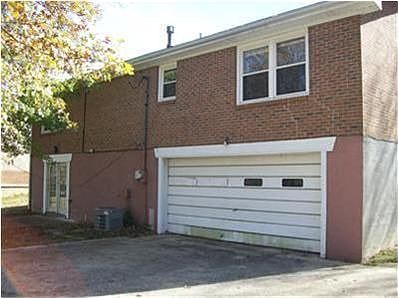 4th image of 114 Valley Brook Dr