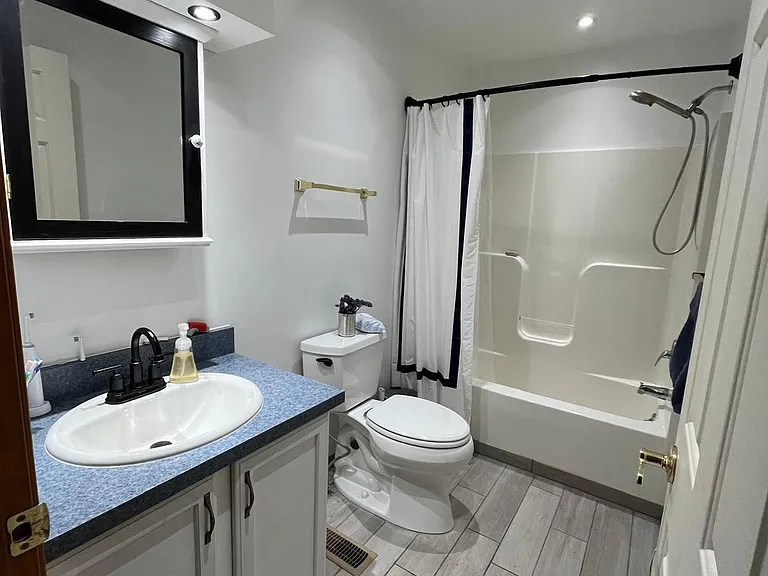 7 Rose Mary Dr — Photo 9