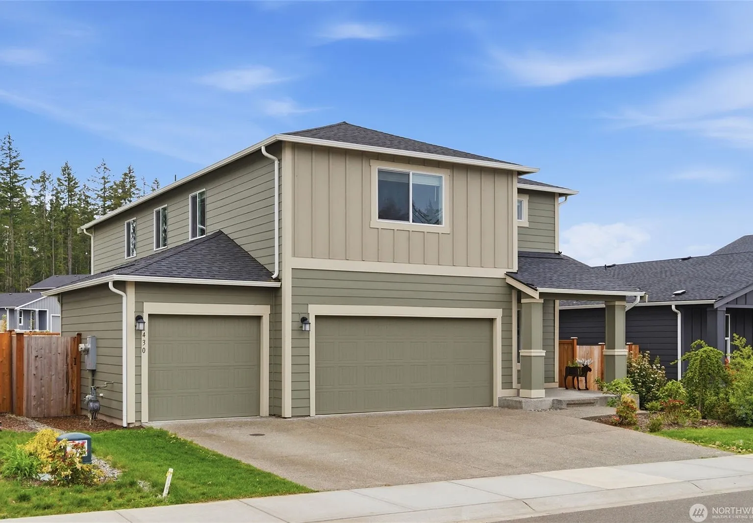 5 bed, 2631 sqft, $3,300 — Photo 1