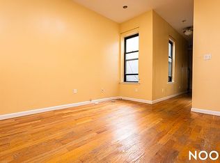 1722 Madison St APT 3R, Ridgewood, NY 11385