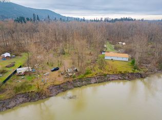 130 Horseshoe Bend Est, Kelso, WA 98626