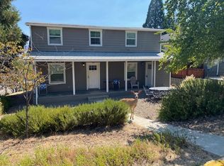 704 Indiana St #2, Ashland, OR 97520