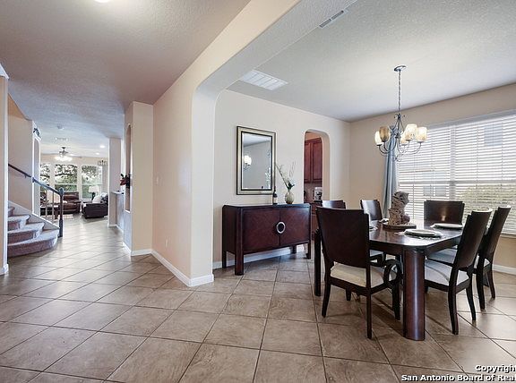 4th image of 714 Lorimor Ct