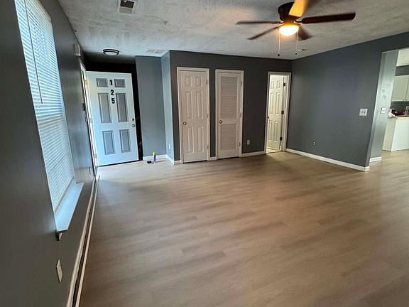 2nd image of 125 Watercress Ct