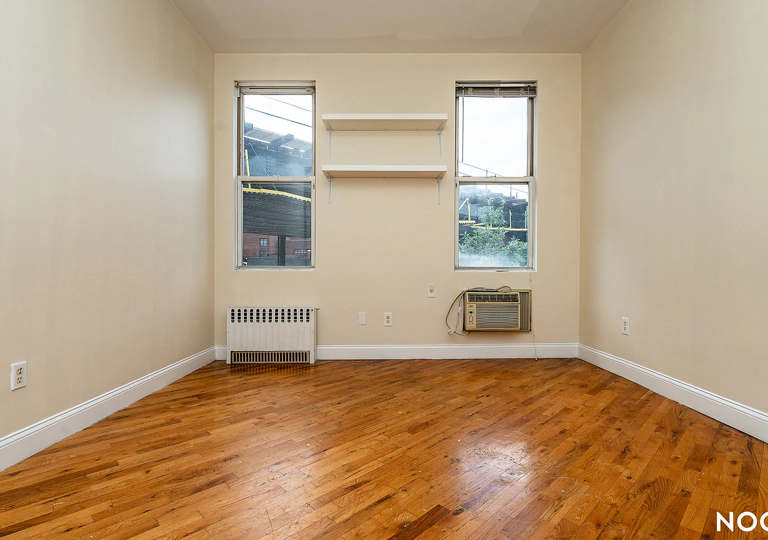 1439 Myrtle Avenue — Photo 4