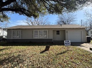 1013 Williams Ave, Cleburne, TX 76033