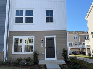 43 Rolling Branch Dr, Ranson, WV 25438