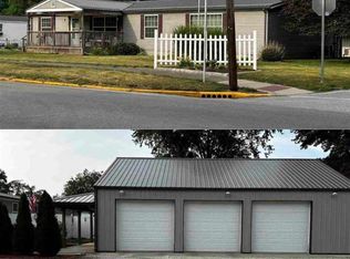 501 N Main St, Clinton, IN 47842