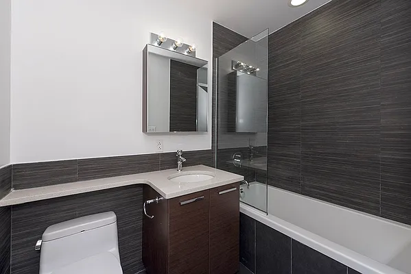 Rented by Bold New York | media 11