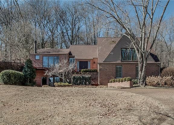3rd image of 7707 Indian Springs Dr