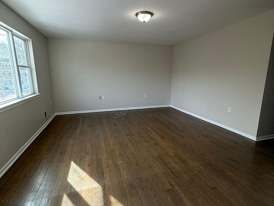 1st image of 747-749 S 12th St #1F