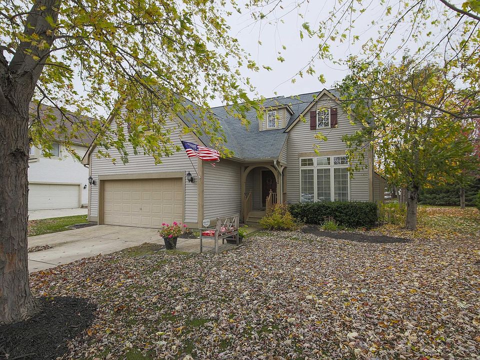 1st image of 5652 Versailles Ave