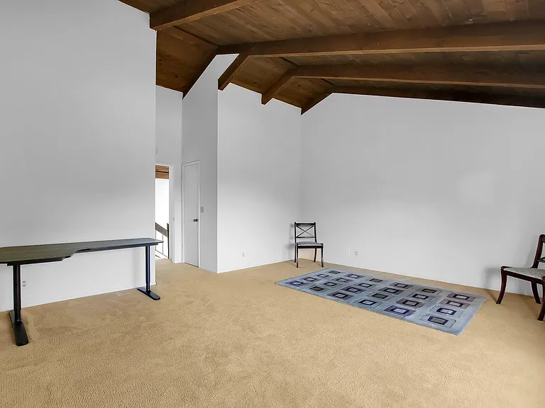 5142 Calle Real — Photo 10