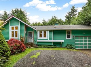 6777 NE Admiralty Ln, Hansville, WA 98340