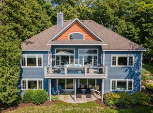 5403 Bay Shore Dr, Sturgeon Bay, WI 54235