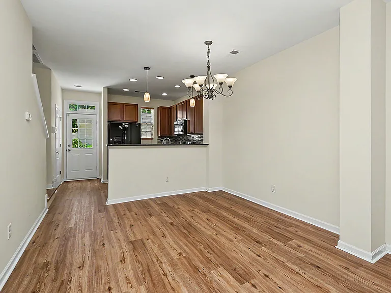 11233 Cedar Walk Ln — Photo 2