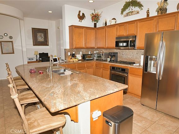 5th image of 23915 Augusta Dr