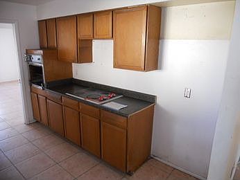 4th image of 7612 N 40th Dr