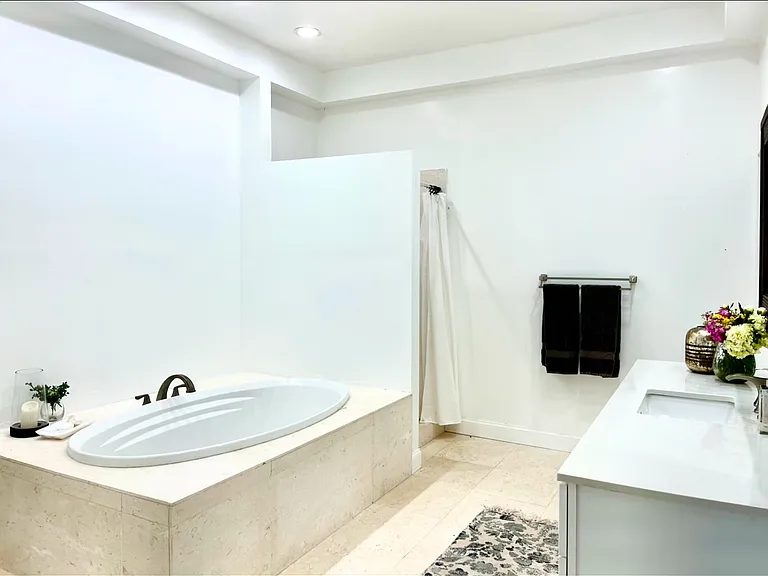 4570 Gail Blvd — Photo 9