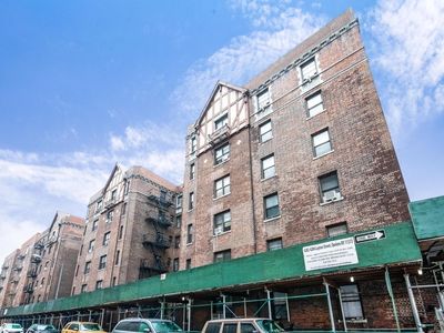 42-02 Layton St #402, Elmhurst, NY, 11373