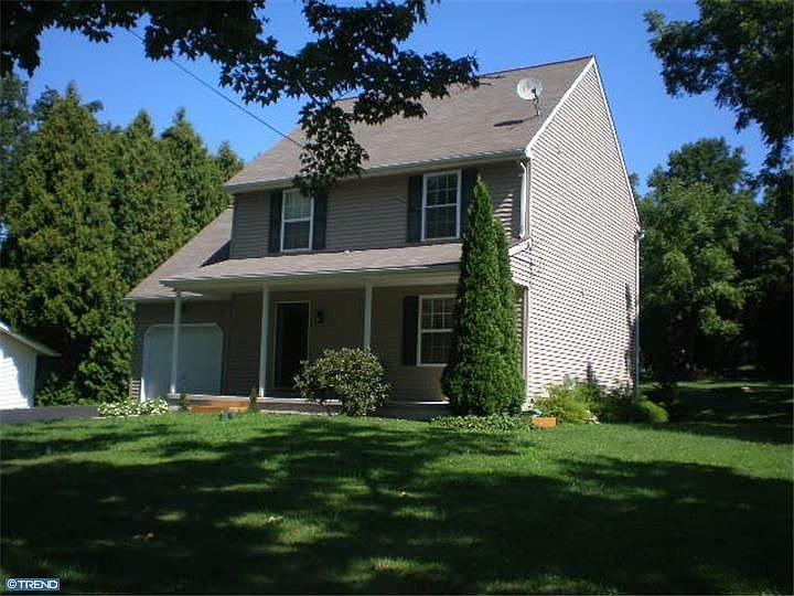 1st image of 207 Valley Ave
