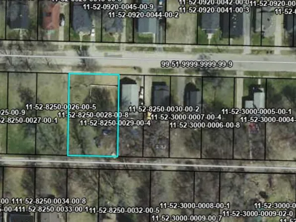 580 Clay St, Benton Harbor, MI 49022