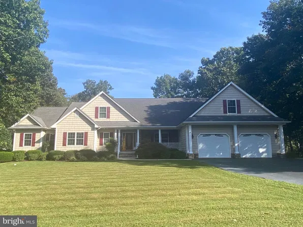 6482 Pleasant Dr, Laurel, DE 19956