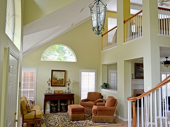 4th image of 2618 Lakeforest Ct
