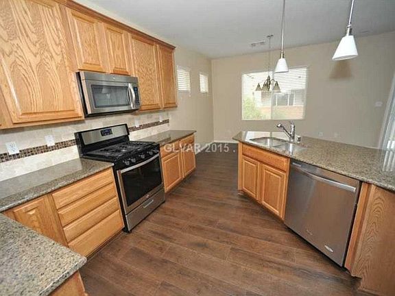 Upgraded Kitchen