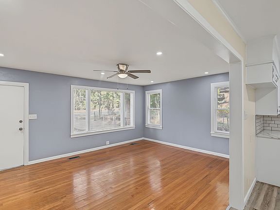4th image of 5687 Jefferson Paige Rd