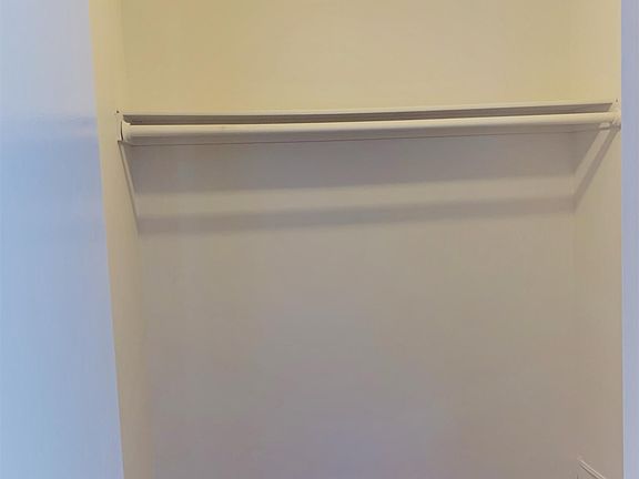 5th image of 5533 Bonner Ave APT 4