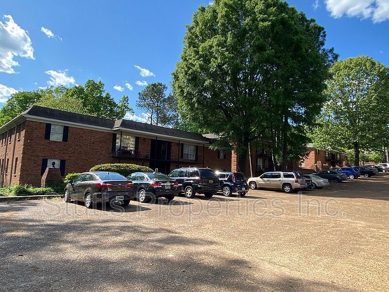 1st image of 1825 Darby Dr APT H-11