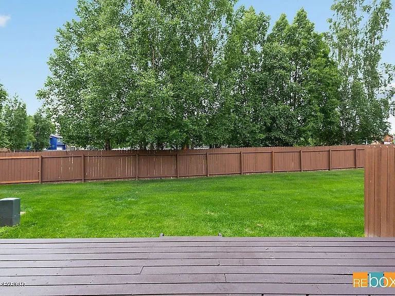 7820 Raymar Cir — Photo 4