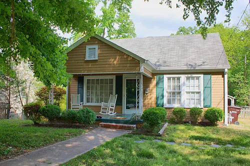 2603 Chapel Hill Rd Photo 1