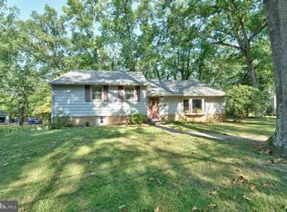 1 Forest Ave, Medford, NJ 08055