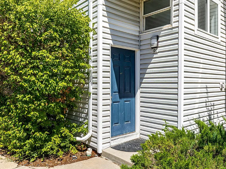 11113 E Alameda Ave #107 — Photo 4