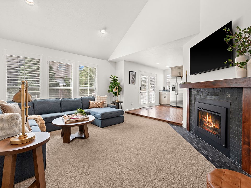 1st image of 3548 E Wasatch Hills Ln