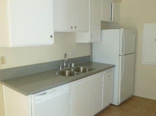 11906 Goshen Ave APT 3, Los Angeles, CA 90049