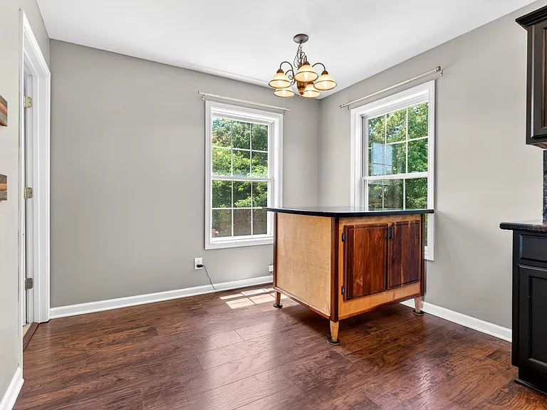 3364 N Henderson Way — Photo 7