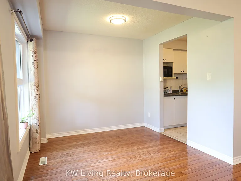 3351 Hornbeam Cres #68 — Photo 15