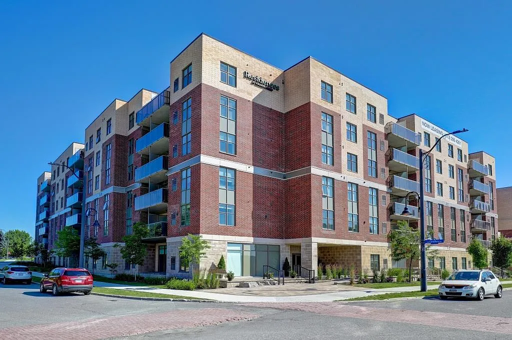 Residences at Kanata Lakes — Photo 1