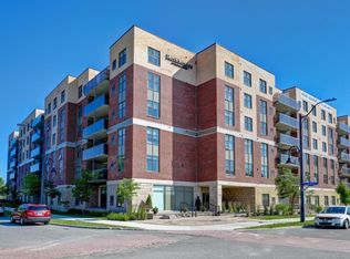 1100 Canadian Shield Ave, Ottawa, ON K2K 0K9