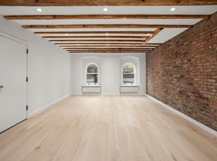 306 E 15th St APT 1, New York, NY 10003