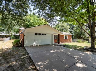 1207 S Prospect Cir, Siloam Springs, AR 72761