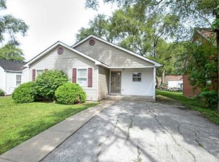 64 W 154th St, South Holland, IL 60473