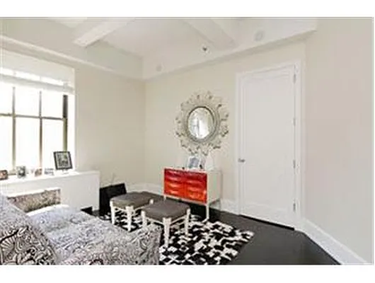 Rented by Douglas Elliman | media 3