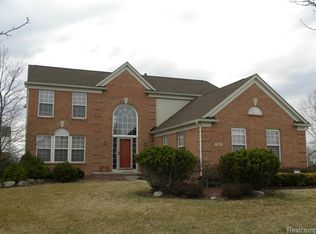 366 Springfield Dr, Canton, MI 48188