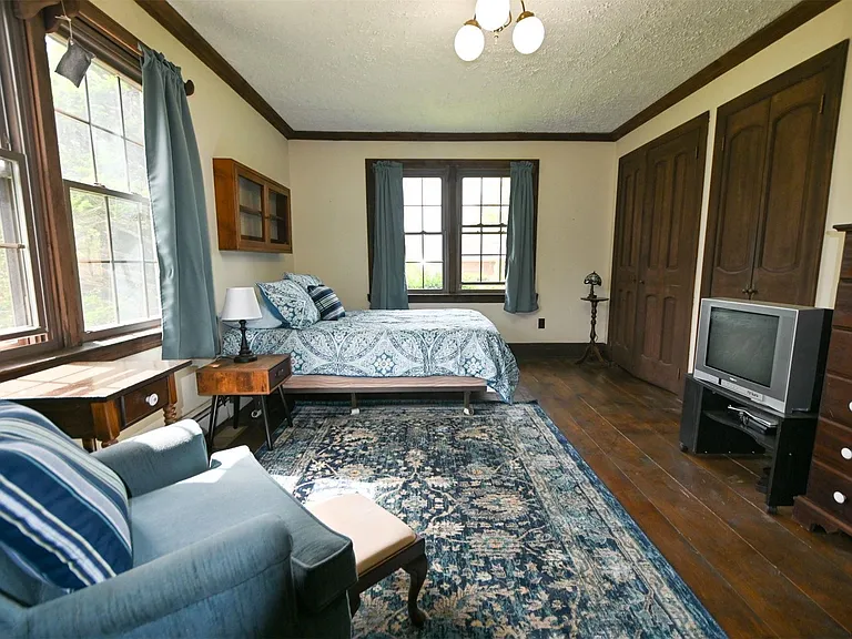455 Fred St — Photo 10