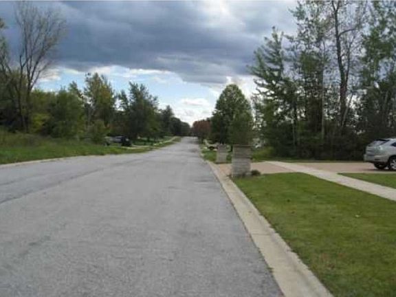 5th image of 8834 Schafer Dr