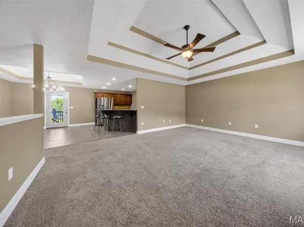 20164 Helios Ln, Saint Robert, MO 65584